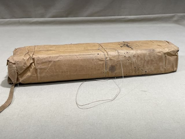 Original WWII Era German Pack of Tan Shoe Laces, 1 Gross — image 6