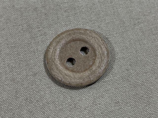 Original WWII German Pressed Paper Buttons - 16mm — image 3