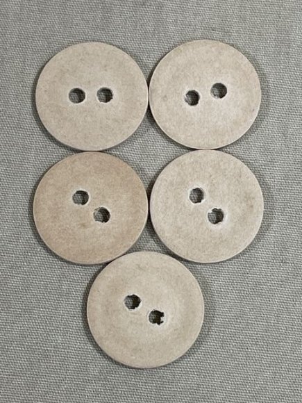 Original WWII German 17mm Pressed Paper Buttons, Set of 5 — image 3