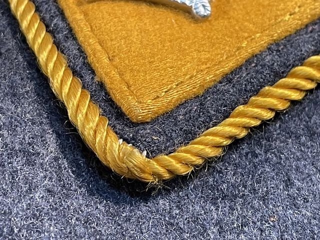 Original 1937 German Luftwaffe (Air Force) Service Tunic, Air Fighting Unit Signals — image 28