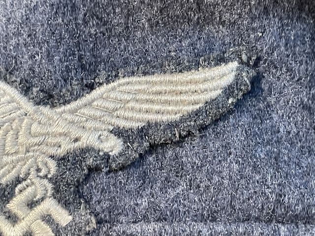 Original 1937 German Luftwaffe (Air Force) Service Tunic, Air Fighting Unit Signals — image 4