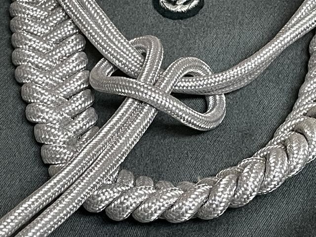 Original WWII Era German HEER (Army) Officer's Waffenrock (Parade Tunic), INFANTRY — image 11