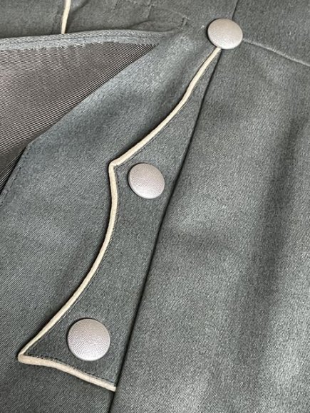 Original WWII Era German HEER (Army) Officer's Waffenrock (Parade Tunic), INFANTRY — image 23