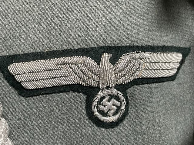 Original WWII Era German HEER (Army) Officer's Waffenrock (Parade Tunic), INFANTRY — image 3