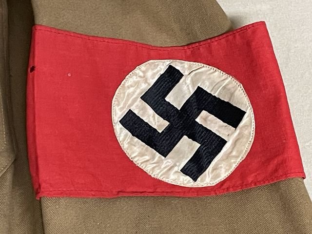 Original Nazi Era German SA or Political Leader's Service Shirt, Tie & Arm Band — image 4