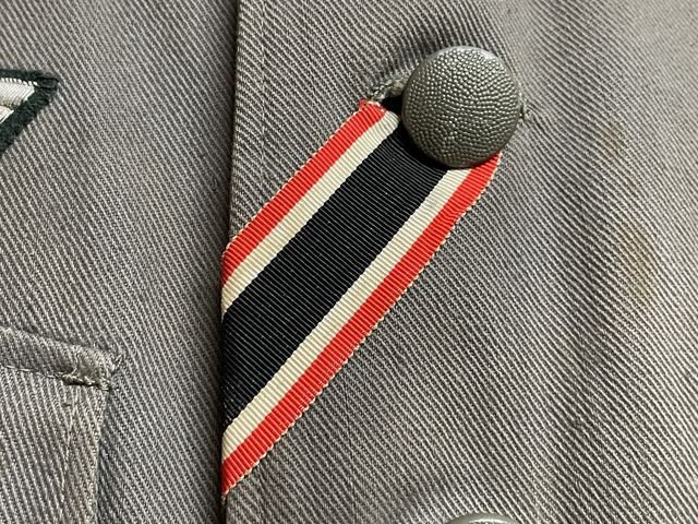 HOLD! Original WWII German Heer (Army) Administrative Sonderf³hrer's Summer Tunic — image 3