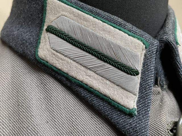 HOLD! Original WWII German Heer (Army) Administrative Sonderf³hrer's Summer Tunic — image 4