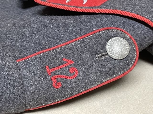 Original 1938 German Luftwaffe (Air Force) Gefreiter's Service Tunic, FLAK Artillery — image 16