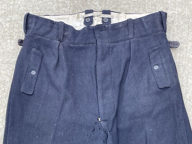 Original Nazi Era German Hitler Youth Wool Ski Trousers, RZM TAG! — image 2