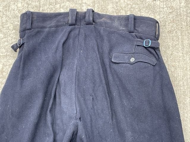 Original Nazi Era German Hitler Youth Wool Ski Trousers, RZM TAG! — image 9