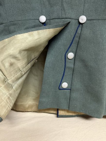 Original 1938 German HEER (Army) Senior NCO's Waffenrock (Parade Tunic), MEDICAL — image 21