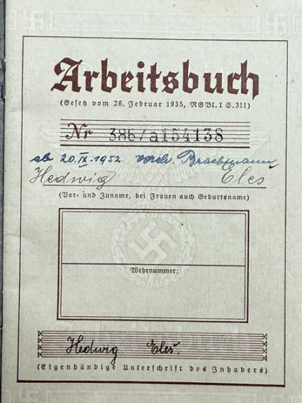 Original Nazi Era German Arbeitsbuch, 2nd Type — image 2