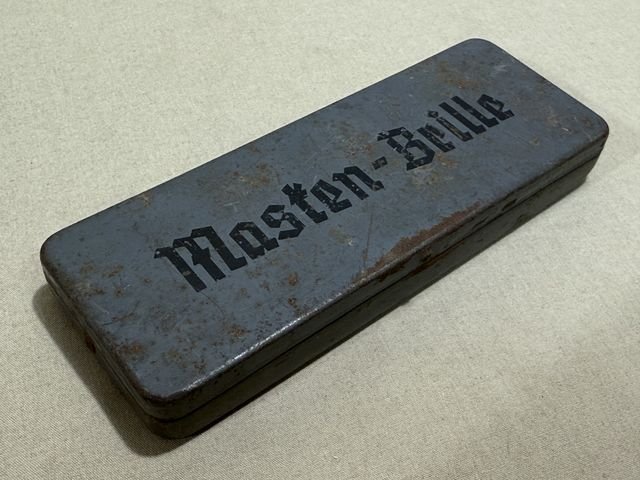 Original WWII German Masken-Brille (Gas Mask Glasses) Case