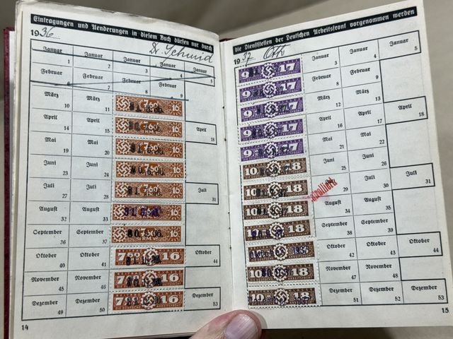 Original Nazi Era German DAF Membership ID/Dues Book — image 11