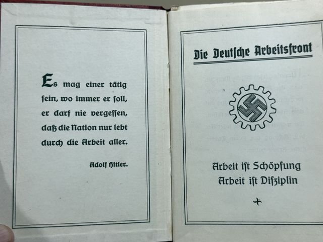 Original Nazi Era German DAF Membership ID/Dues Book — image 3