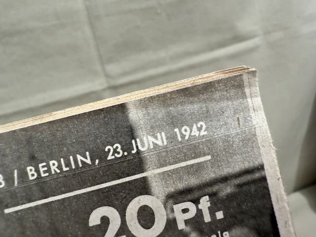 Original WWII German Luftwaffe Magazine Der Adler, June 1942 — image 2