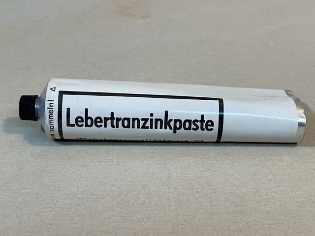 Original WWII German Medical Item, Unfilled Lebertranzinkpaste Metal Tube (Tan)