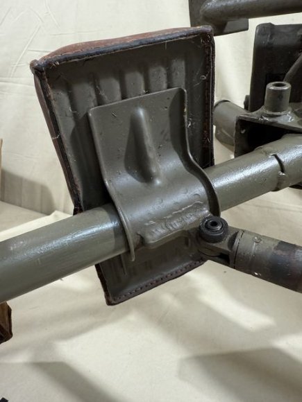 Original WWII German MG42 (MG-42) Lafette Tripod Mount — image 28
