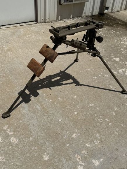 Original WWII German MG42 (MG-42) Lafette Tripod Mount — image 5