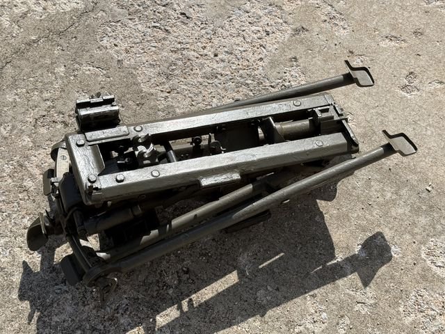 Original WWII German MG42 (MG-42) Lafette Tripod Mount — image 12