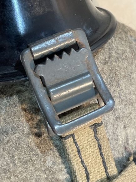 Original WWII German DAK/Tropical Canteen & Cup — image 23