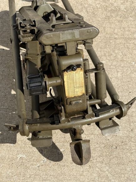 Original WWII German MG42 (MG-42) Lafette Tripod Mount — image 32