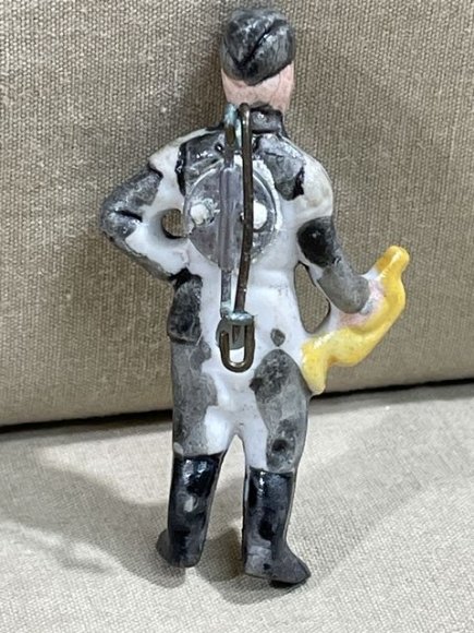 Original Nazi Era German WHW Donation Porcelain Figure, Heer Band Trumpeter — image 2