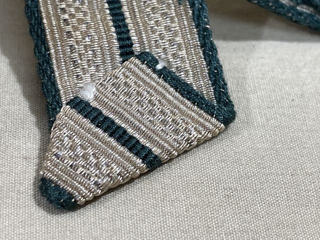 Original WWII German Army Obergefreiter Rank Chevron — image 7