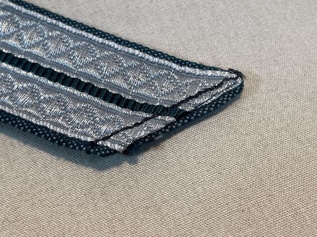 Original WWII German Army Obergefreiter Rank Chevron — image 4