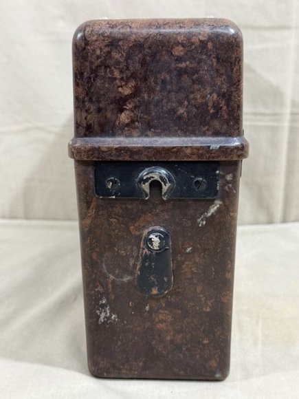 Original WWII German Model 33 Field Phone in Bakelite Case, 1939 — image 15