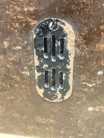 Original WWII German Model 33 Field Phone in Bakelite Case, 1939 — image 18