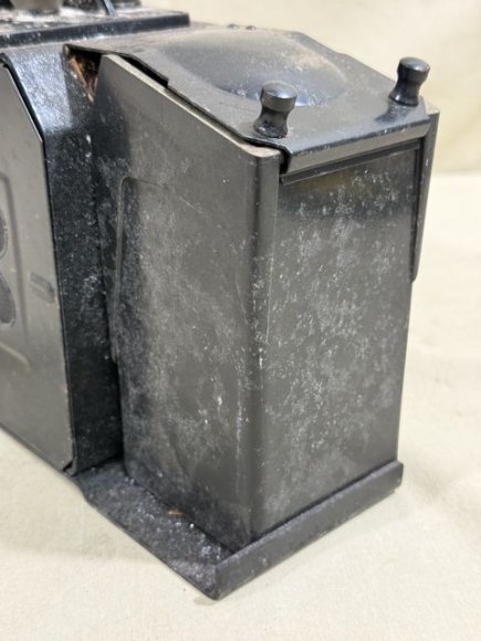 Original WWII German Model 33 Field Phone in Bakelite Case, 1939 — image 37