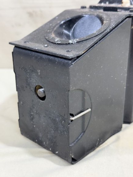 Original WWII German Model 33 Field Phone in Bakelite Case, 1939 — image 39