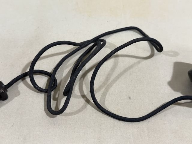 Original WWII German Model 33 Field Phone in Bakelite Case, 1939 — image 6