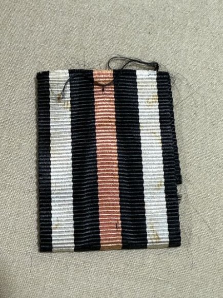 Original Pre-WWII German 1914-1918 Honor Cross Ribbon, Hindenburg Cross — image 2