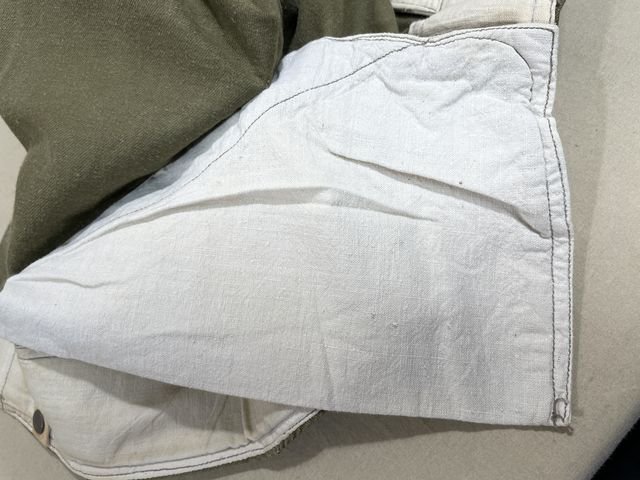 Original WWII German Heer Tropical (Afrikakorps) Short Pants — image 35