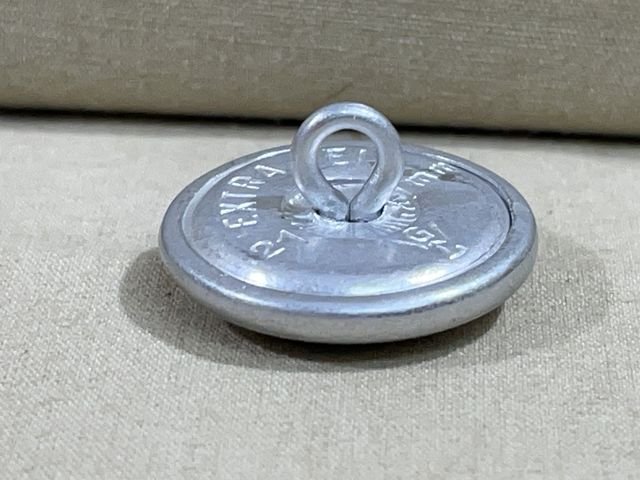 Original WWII German SILVER Pebbled Tunic Button, UNUSED 21mm — image 3