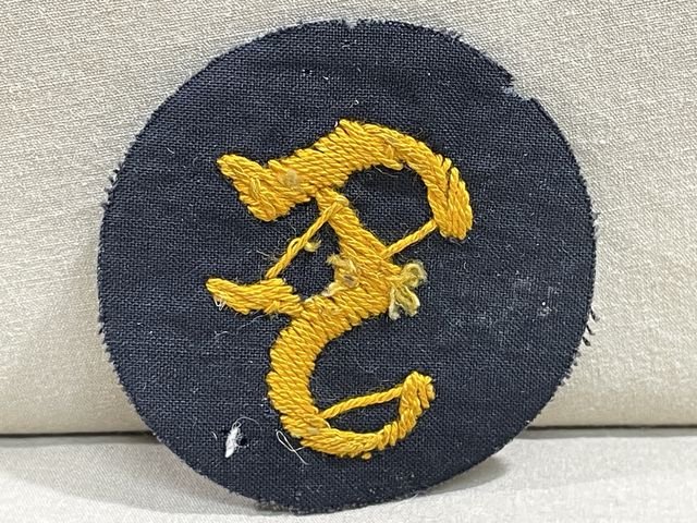 Original WWII German Army (HEER) Ordnance Technician Personnel's Trade Badge — image 2