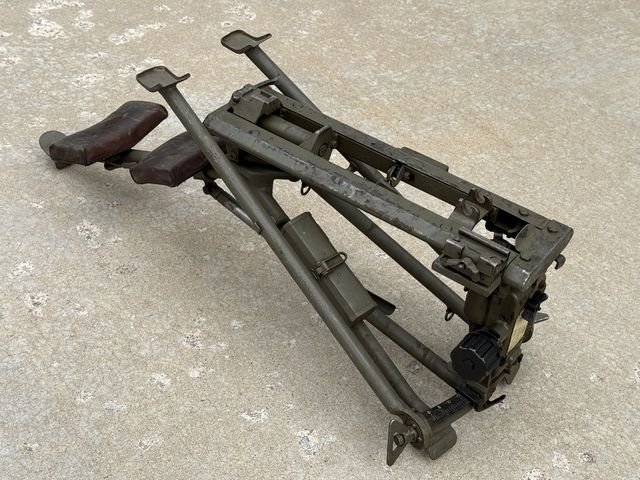 Original WWII German MG42 (MG-42) Lafette Tripod Mount — image 18
