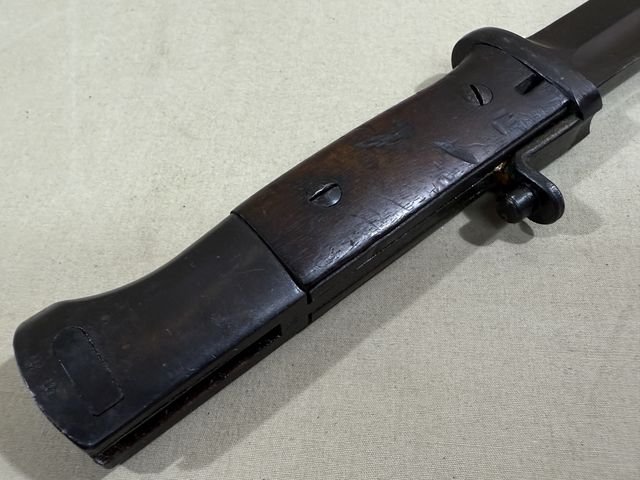 Original POST-WWII Norwegian Bayonet and Scabbard — image 9