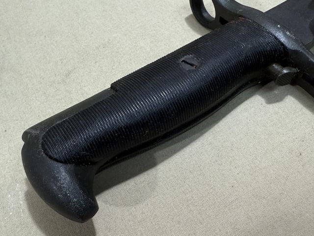 Original WWII US M1 Garand Bayonet and Scabbard, AFH — image 11