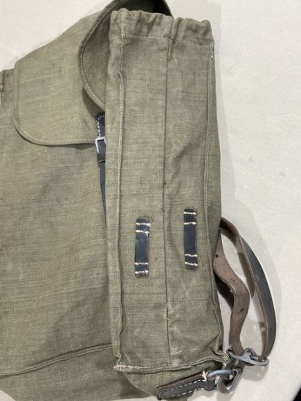 Original WWII German Mid/Late-War Army Combat Rucksack — image 4