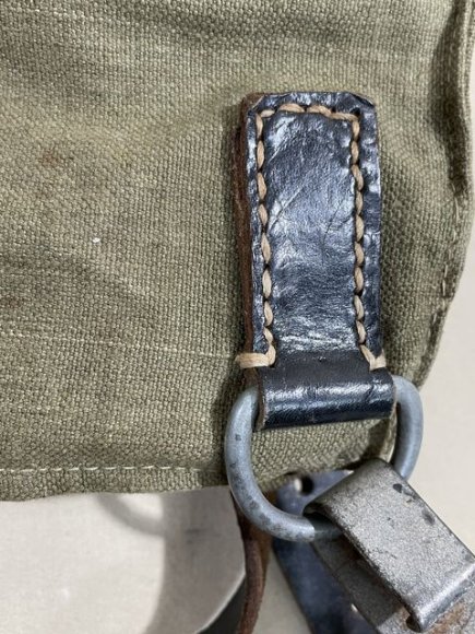 Original WWII German Mid/Late-War Army Combat Rucksack — image 7
