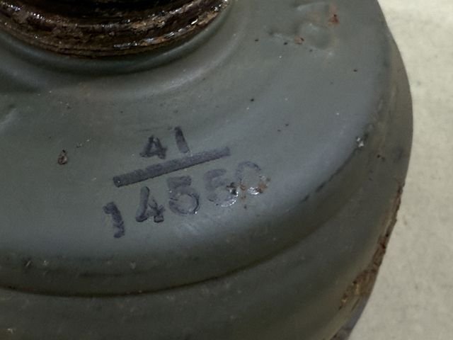 Original WWII German FE37R Gas Mask Filter w/Cap — image 10