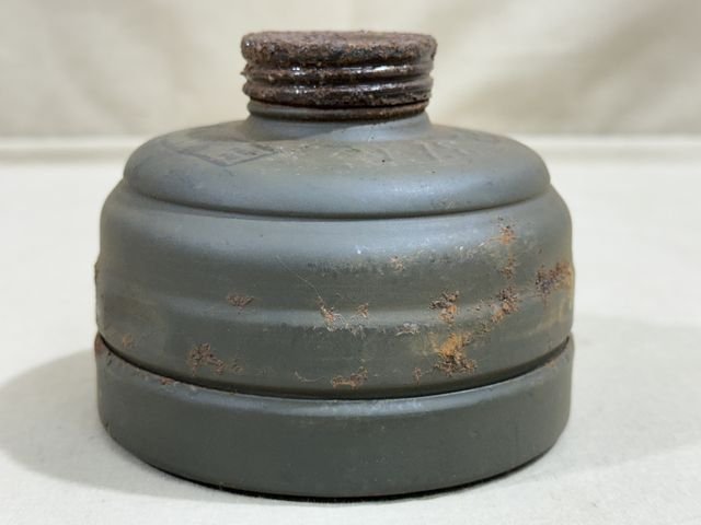 Original WWII German FE37R Gas Mask Filter w/Cap — image 2