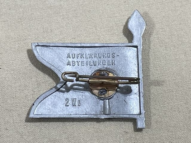Original WWII German Flag Tinnie, AUFKLÄRUNGSABTEILUNG — image 2