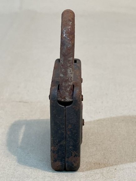 Original WWII German Soldier's Barracks Pad Lock — image 3