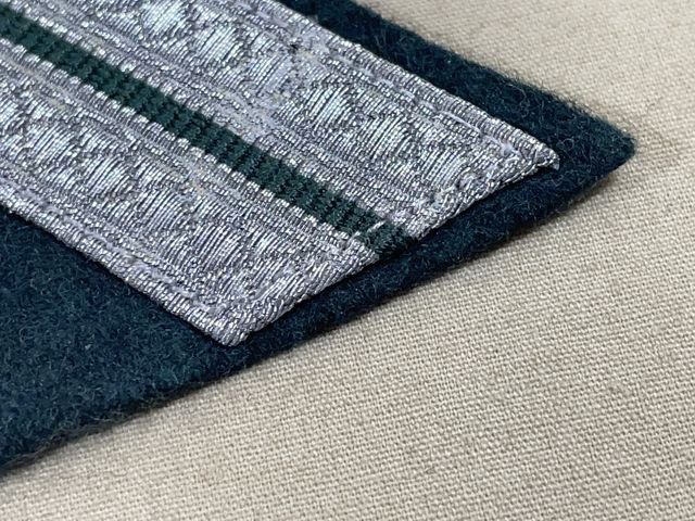 Original WWII German Army Obergefreiter Rank Chevron — image 4