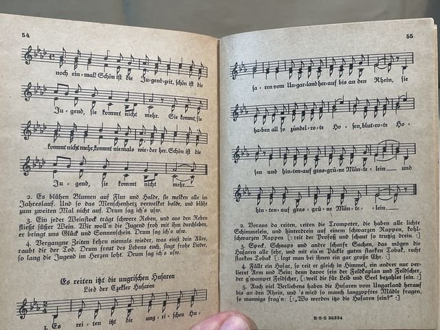 Original WWII German Soldiers Song Book, Das Neue Soldaten Liederbuch — image 8