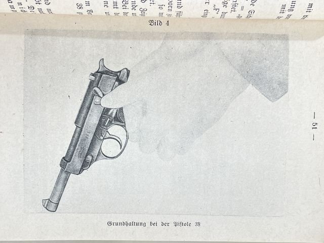 Original WWII German Army Manual H.Dv. 130/2a, Ausbildungsvorschrift f³r die Infanterie — image 11